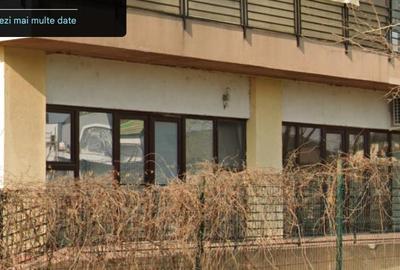 Vanzare sau inchiriere - Spatiu comercial  la parterul blocului Lac de Nuferi - 1