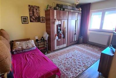 Apartament 2 camere decomandat Astra Carpatilor - 3