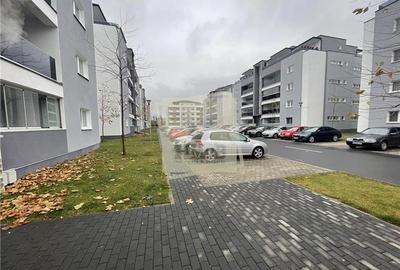 Apartament modern cu 3 camere terasa si 2 parcari in zona Centrala - 12