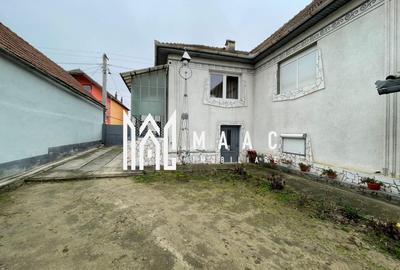 Casă I Teren de 4.500 mp I Anexe I Seica Mare - 8