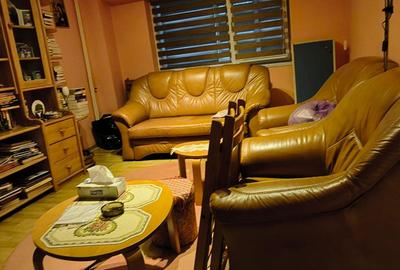 3 camere decomandat  Zona Eden - 4