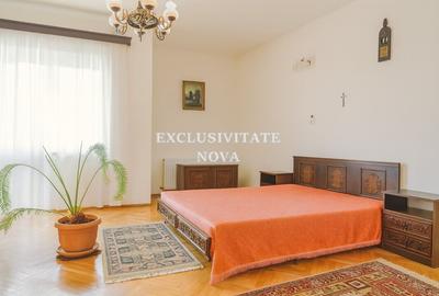 Vila singur curte Rezidential / Birouri intre Dacia si Stefan cel Mare cu garaj - 1