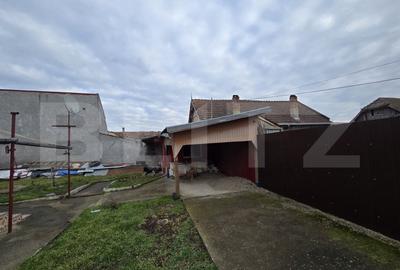 Casă cu 5 camere și teren de 461 mp, zona Poiana - 2