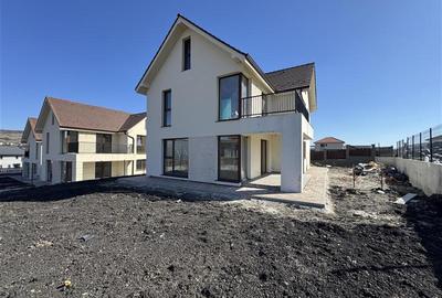 Casa Individuala + Garaj situata in Chinteni - 3