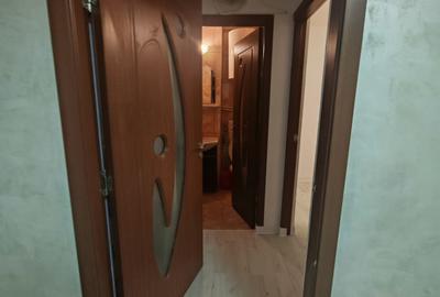 Alunisului- zona Marinarul, 2 camere, etaj 2, renovat - 3