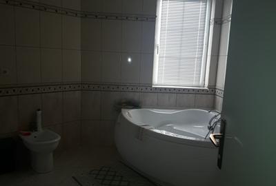 Vila  in regim de inaltime D+P+E+M  intr-o  zona rezidentiala cu 1000 mp.teren - 5