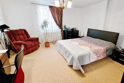 Aproape de Zona Comerciala - 1