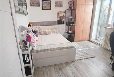 Apartament cu 2 camere semidecomandat în Tătărași