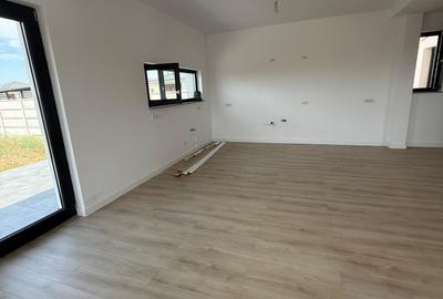 Casă 4 camere de închiriat | spațiu versatil, nemobilat, curte proprie - 5