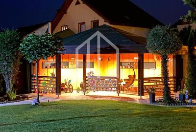 Casa de vanzare, cu 4 camere curte 750 mp. in Selimbar-str. N.Brana - 1