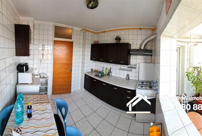 2 camere, centrala, intre metrou Gorjului si Pacii, zona Apusului, decomandat - 4