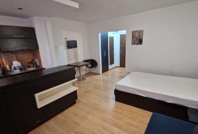 Garsoniera, 35 mp, la 5 minute de metrou, zona Stefan Cel Mare - 1