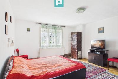 Casă solidă cu 5 camere in localitatea Almaș, Arad - 14