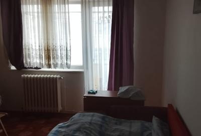 Inchiriez apartament 2 camere - 16