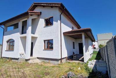 Vila P+1, zona linistita, pentru doua famili. - 2