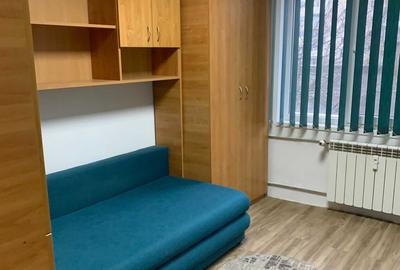 Apartament cu 2 camere decomandat în Păcii
