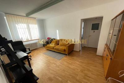 Apartament cu 2 camere decomandat, mobilat în Victoriei