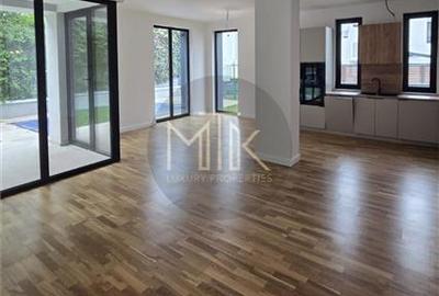 Casă individuală cu 5 camere în Pipera