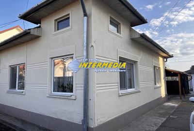 Casa cu 3 camere  in Cetate la asfalt cu 1176 mp Teren - 7