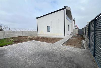 Casa Individuala P+M - 4 camere - Pompa de Caldura-Panouri Solare - 23