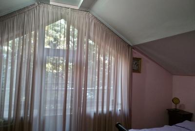 Casa de vânzare în Bucium - 11