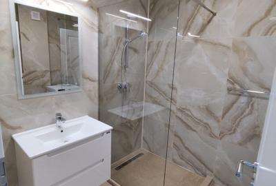Inchiriez apartament 4 camere,faleza nord,zona Pescarie,Bd Mamaia 294B - 11