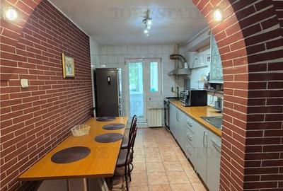 Apartament spatios cu 4 camere plus boxa accesibila din interior. - 3
