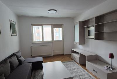 De inchiriat ap 3 camere -Dambu Pietros - cu/fara garaj sub bloc - 1