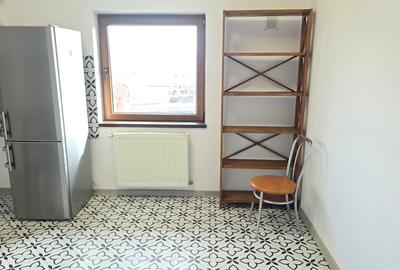 Vand apartament cu 2 camere decomandat in Deva, bloc de caramida din anul 2008, - 3