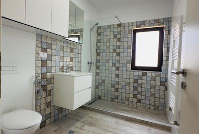 Garsoniera la prima inchiriere la parter cu gradina la intrare in Sanpetru - 5
