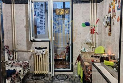 Apartament cu 3 camere decomandat, mobilat în Teiul Doamnei