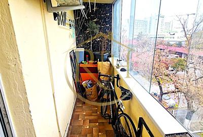 Vand apartament cu 4 camere in zona spitalul judetean,comision ,,0'' - 20