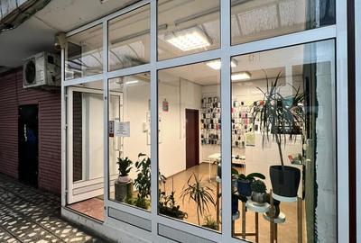 Spatiu, magazin, cabinet, birou, in piata Orizont, langa AFI Cotroceni - 1