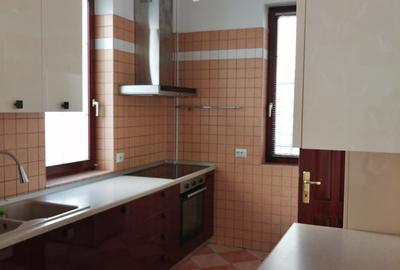 Închir Vila Floreasca 9 camere - 23