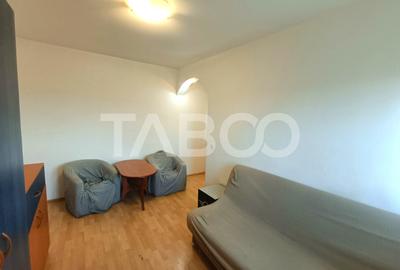 Apartament cu 2 camere nedecomandat, mobilat în Mihai Viteazul