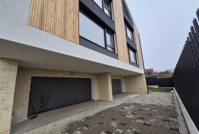 Duplex spatios cu 4 camere, 240 mp, Garaj, Zona Garii - 2