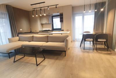 Apartament cu 4 camere decomandat, mobilat în Iancu Nicolae