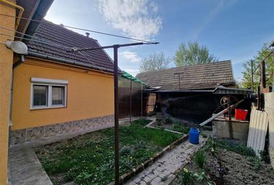Casa cu 2 camere+living, renovata complet, in Episcopia Bihor - 19