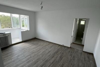 Apartament 2 camere - liber - Mircea cel Batran  - renovat - 1