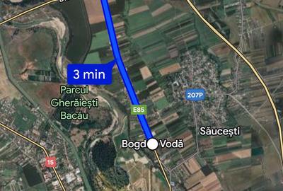 Teren de vanzare E85, langa iesirea dupa autostrada, giratoriu Bogdan Voda - 2