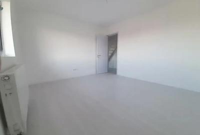 Apartament 3 camere tip duplex Metrou 1 Decembrie - 7