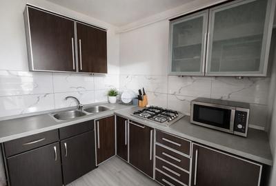 Apartament 3 camere de inchiriat in Oradea, zona Decebal - 66mp Decomandat - 1