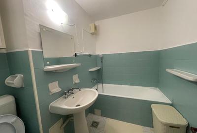2 Camere Decebal - 3 min Metrou Piata Muncii - Loc de Parcare - 6