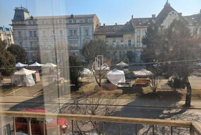 Spatiu 200 Mp Et.1 De Inchiriat,  Piata Trandafirilor, Ultracentral - 1