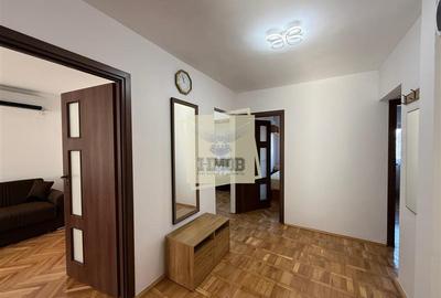 Apartament cu 4 camere decomandat, mobilat în Valea Aurie