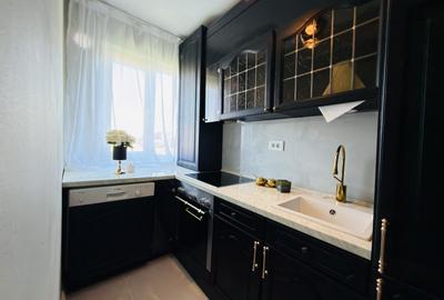 Apartament 3 camere, 50 mp, etaj 3 - Zona Cetatii - 11