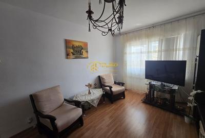 Apartament 3 camere - Tg. Cucu - 4