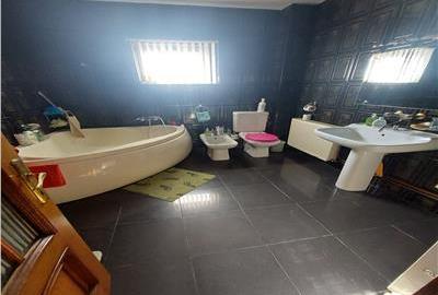 CASA DE FAMILIE in zona rezidentiala ultracentrala Onesti DE VANZARE - 7