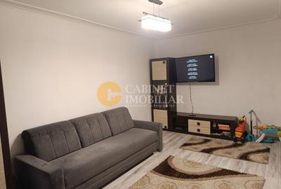 Apartament cu 3 camere decomandat, mobilat în Tătărași