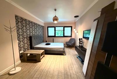 Apt 2 camere decomandat COPOU-GAUDEAMUS, mobilat & utilat ! 5 mn UMF - 1